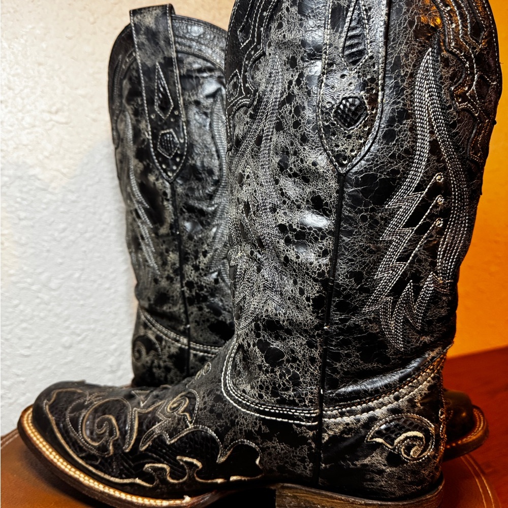 Corral Women’s Inlay Black Python Cowhide Embroid… - image 9